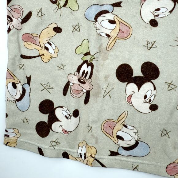 Made by Molly Disney Inspired Pocket Tee - Picture 2 of 5